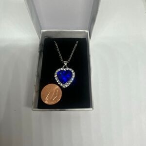 💙 Titanic-Inspired Blue Heart Necklace – Small Crystal Pendant Adjustable– Gift